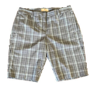 SPORT Haley Bermuda NWOT Golf Shorts Size 10
